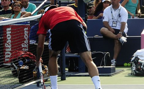 Pourquoi faut-il garder son calme sur un court de tennis