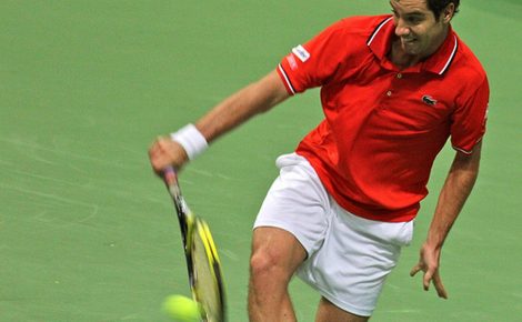 Passez demain, au revers de tennis à une main