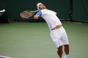 Feliciano Lopez au service
