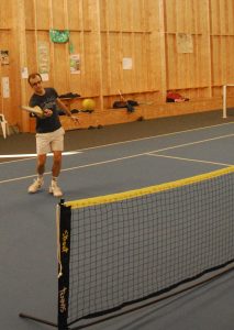 Volee au Street Tennis