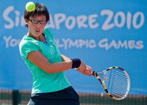 jeune joueuse de tennis