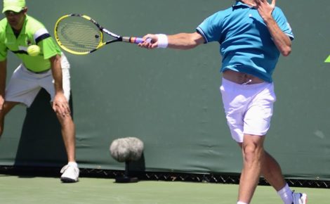 Bien utiliser tactiquement le coup droit de décalage au tennis