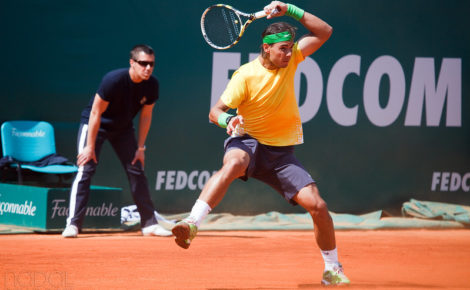 Jouer au tennis avec le vent : les tactiques