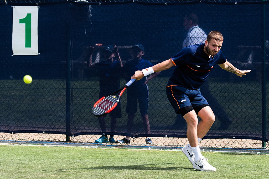 revers slicé Dan Evans